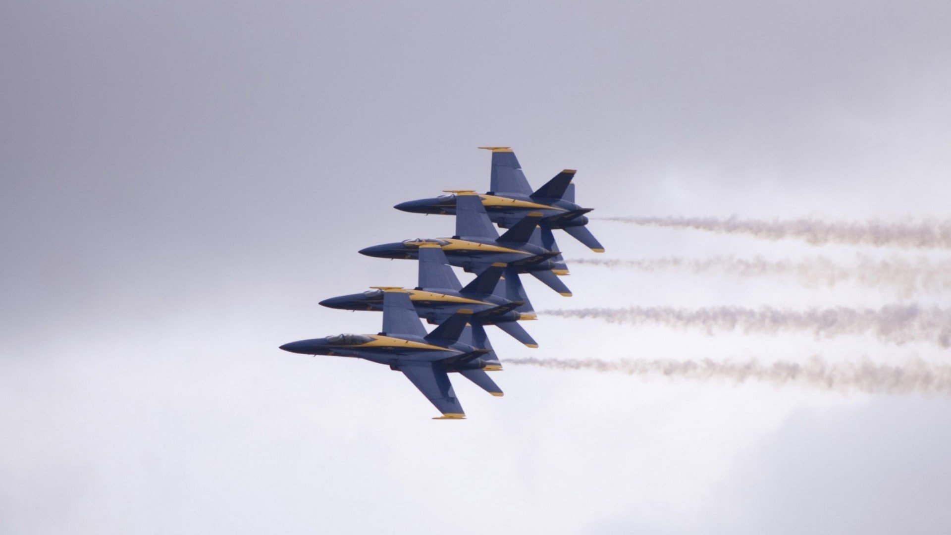 奥尔韦拉完美起跳助力成绩提升,奥维拉尔