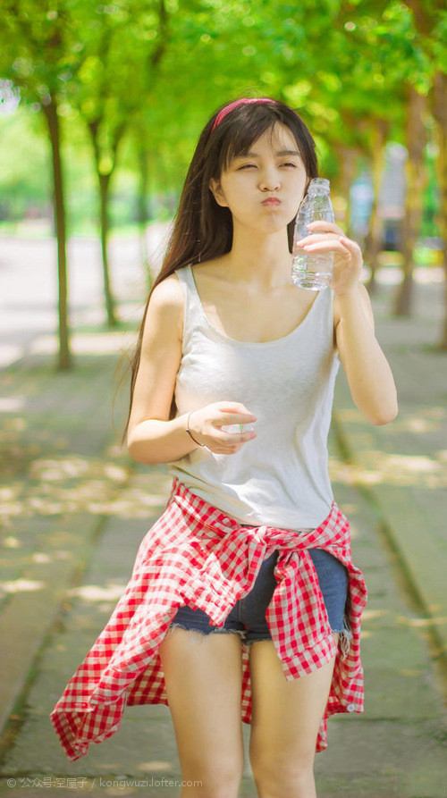 英超冠军悬念:谁主沉浮,精彩不停!,0506英超冠军